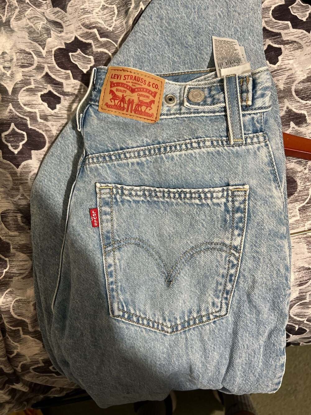 Levi's Cinch Baggy Light Wash Denim Jeans
